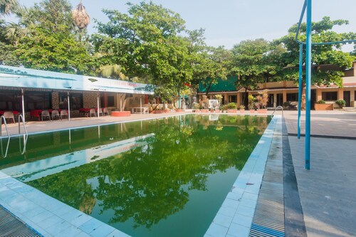 OYO 12693 Manori Resort