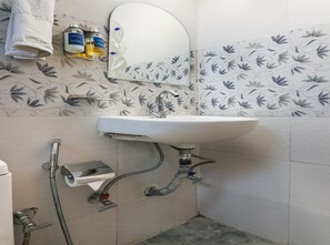 ห้องดับเบิลหรือทวิน | ห้องน้ำ | ของใช้ในห้องน้ำฟรี, ผ้าเช็ดตัว