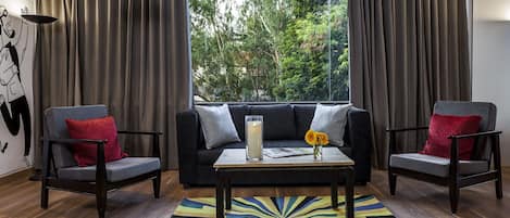 42-inch LED TV with cable channels, TV