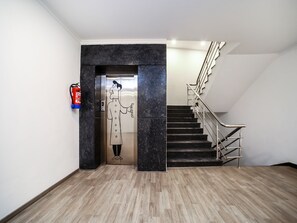 Property amenity - OYO Townhouse 067 Chattarpur (New Delhi)
