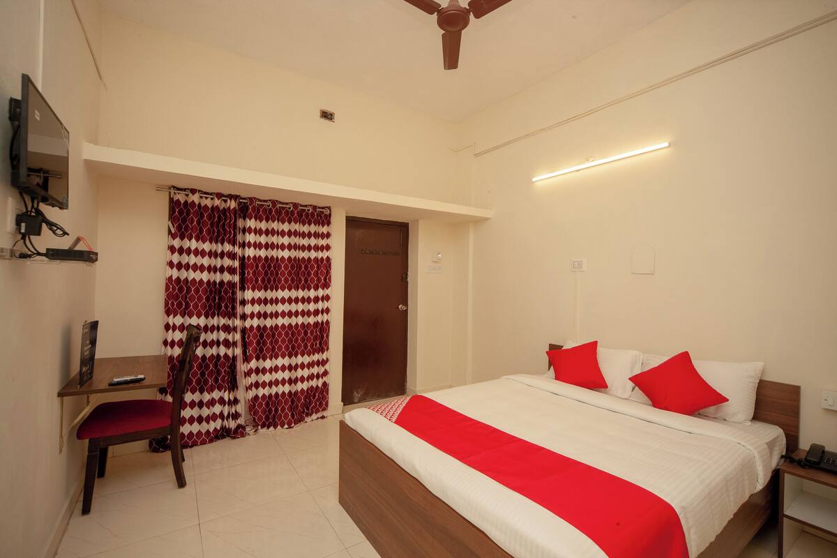 Double or Twin Room | Free WiFi