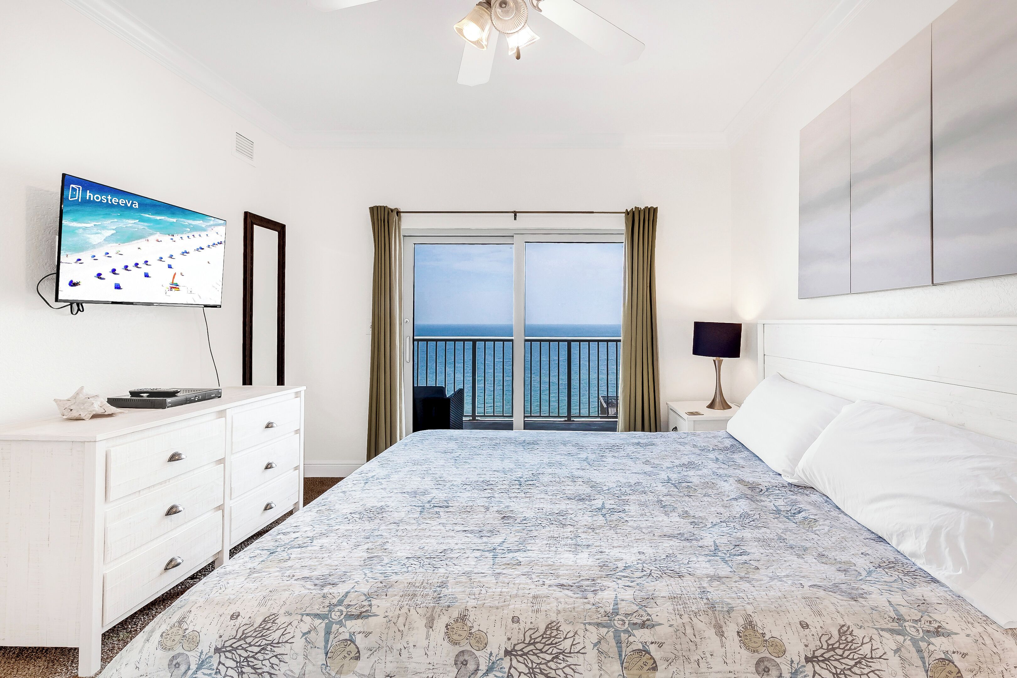 Comfort Condo, 2 Bedrooms, Balcony, Partial Ocean View | 2 bedrooms, individually decorated, individually furnished