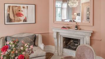 Literie de qualité supérieure, minibar, coffres-forts dans les chambres