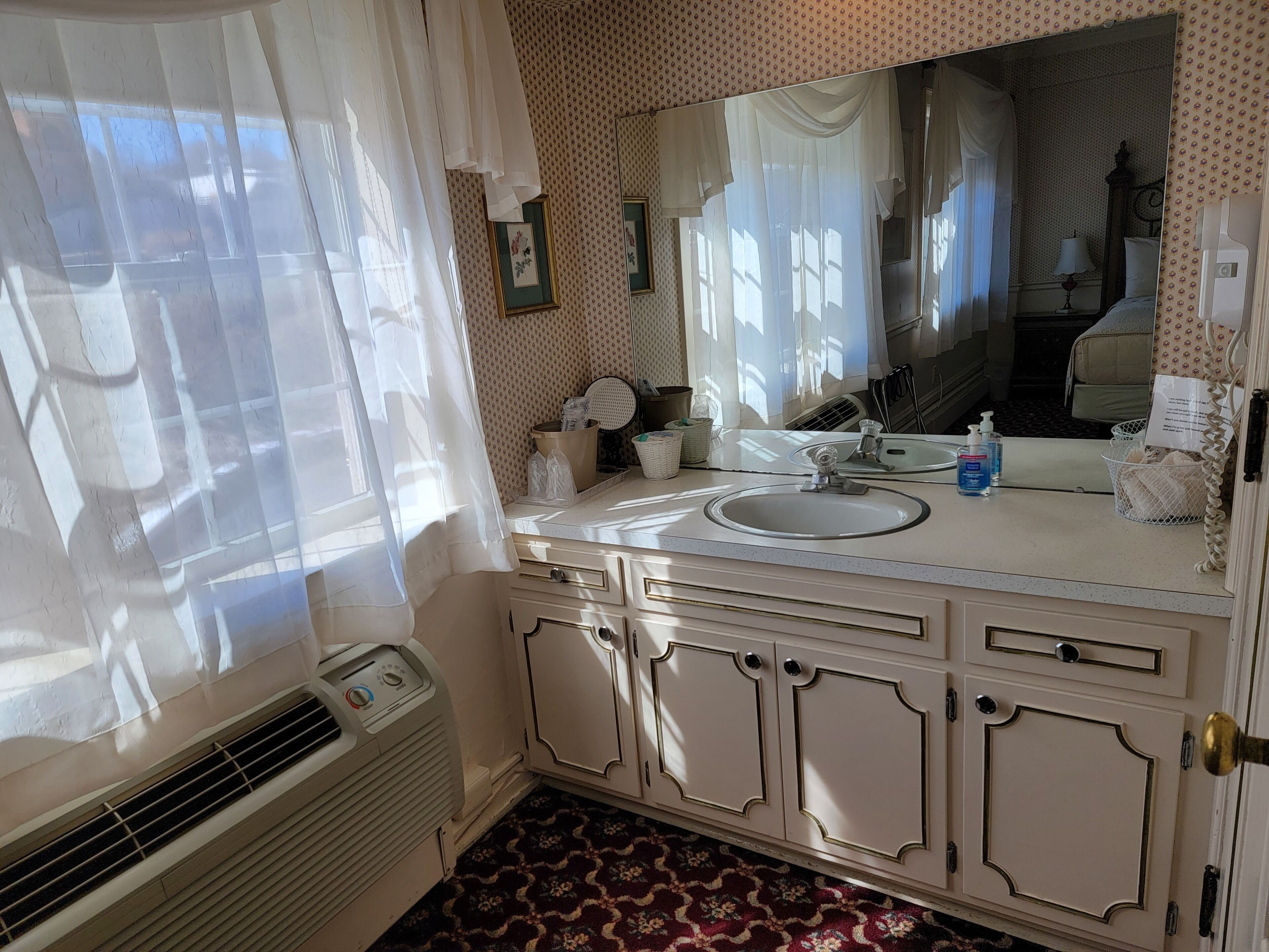 standard double room 337 | bathroom | free toiletries, hair dryer, towels, soap