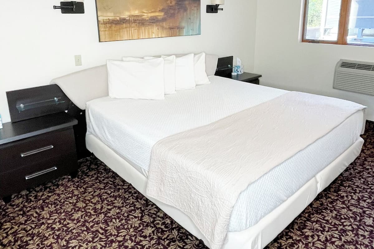 Rom – deluxe | 1 soverom, allergitestet sengetøy og strykejern/-brett