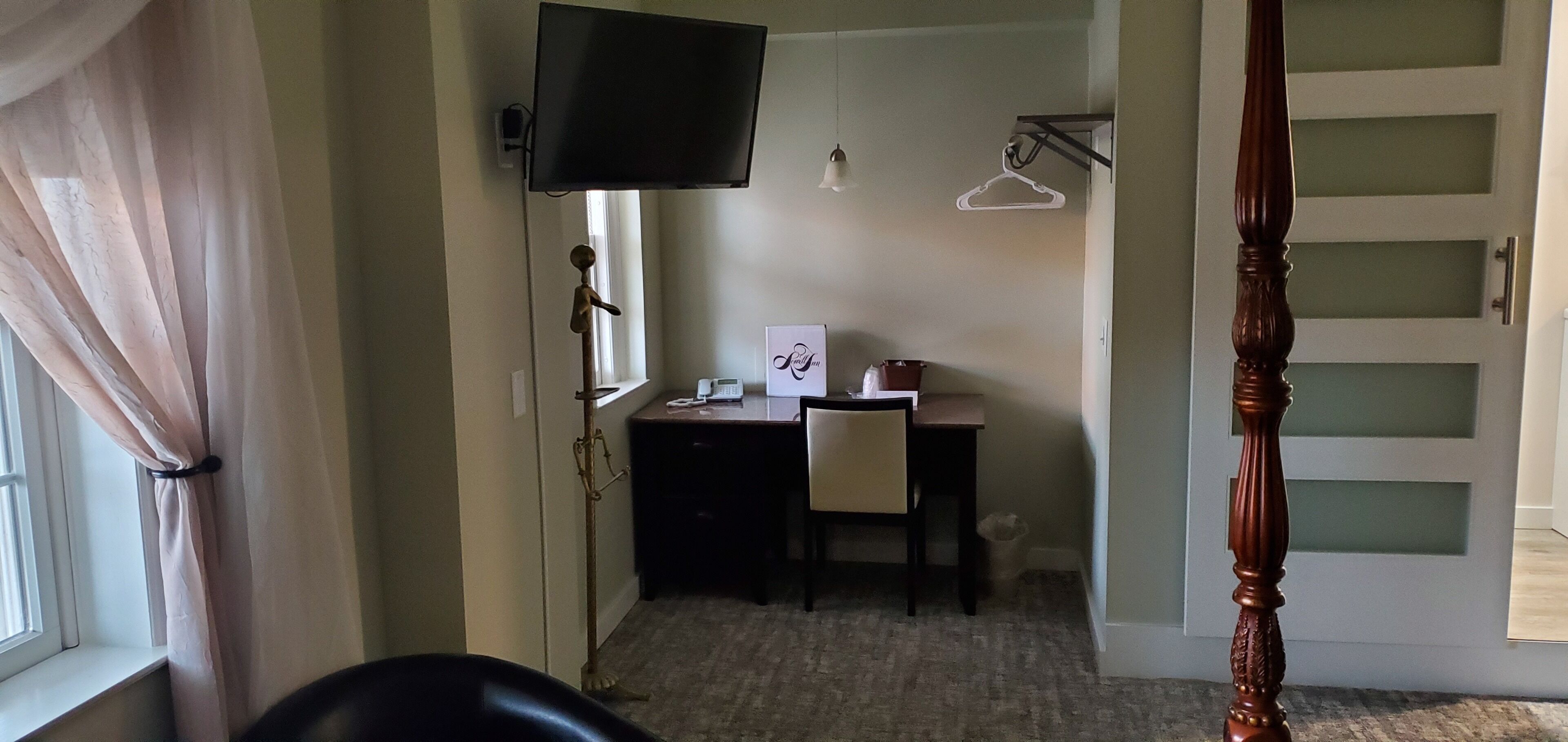 deluxe double room 220 | room amenity