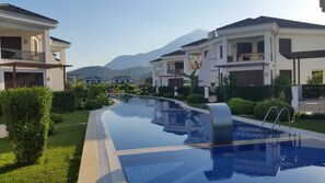 Outdoor pool - Crystal Villas (Kemer)
