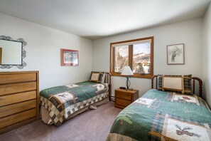 2 bedrooms, Internet, bed sheets