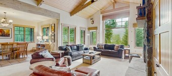 Luxury 3-Peaks Lodge with waterfalls, wildlife, & wraparound decks