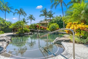 Pool - Mauna Lani condo with waterfall pool, hot tub & tennis court (Kamuela)