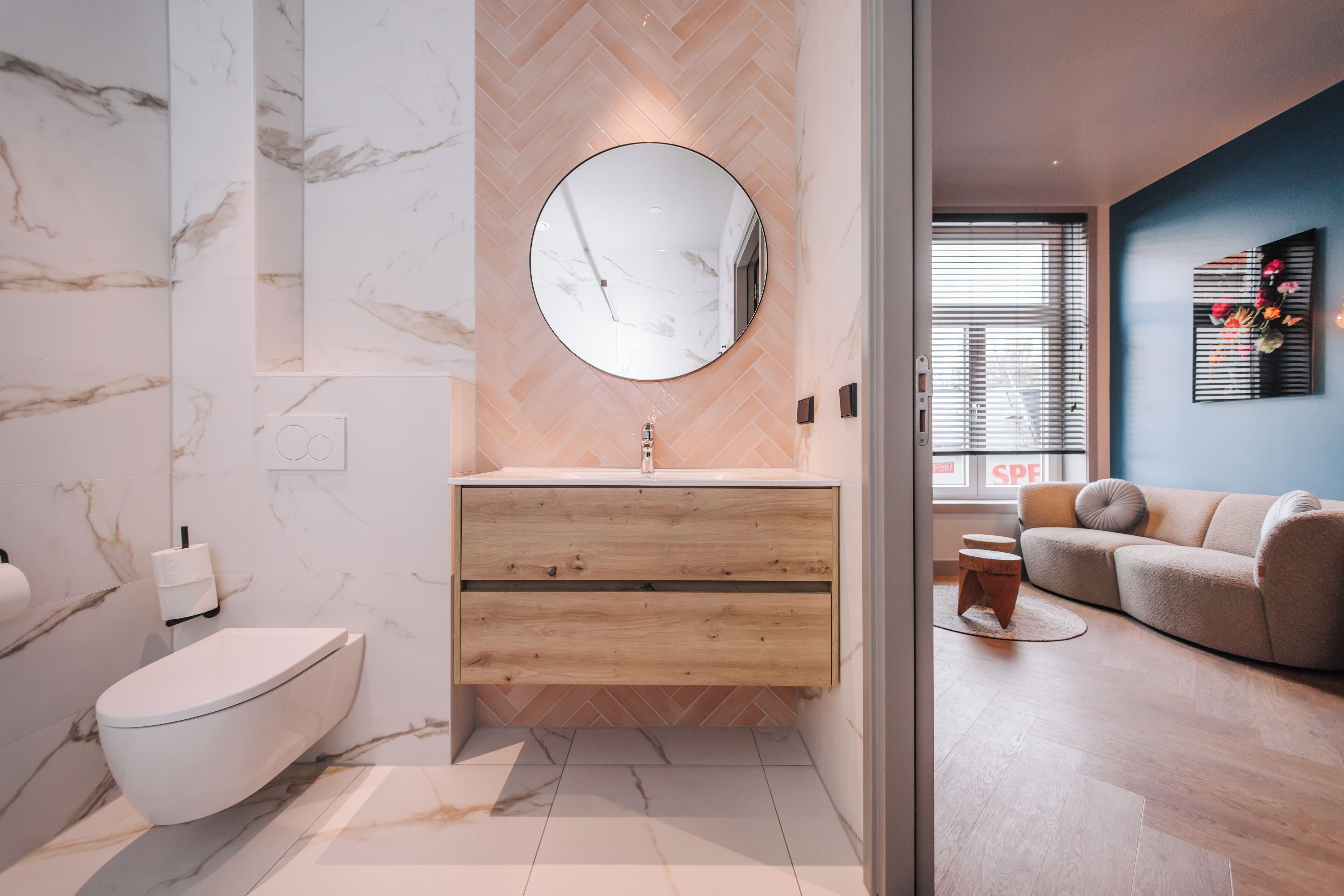 standard apartment | bathroom | shower, free toiletries, hair dryer, towels