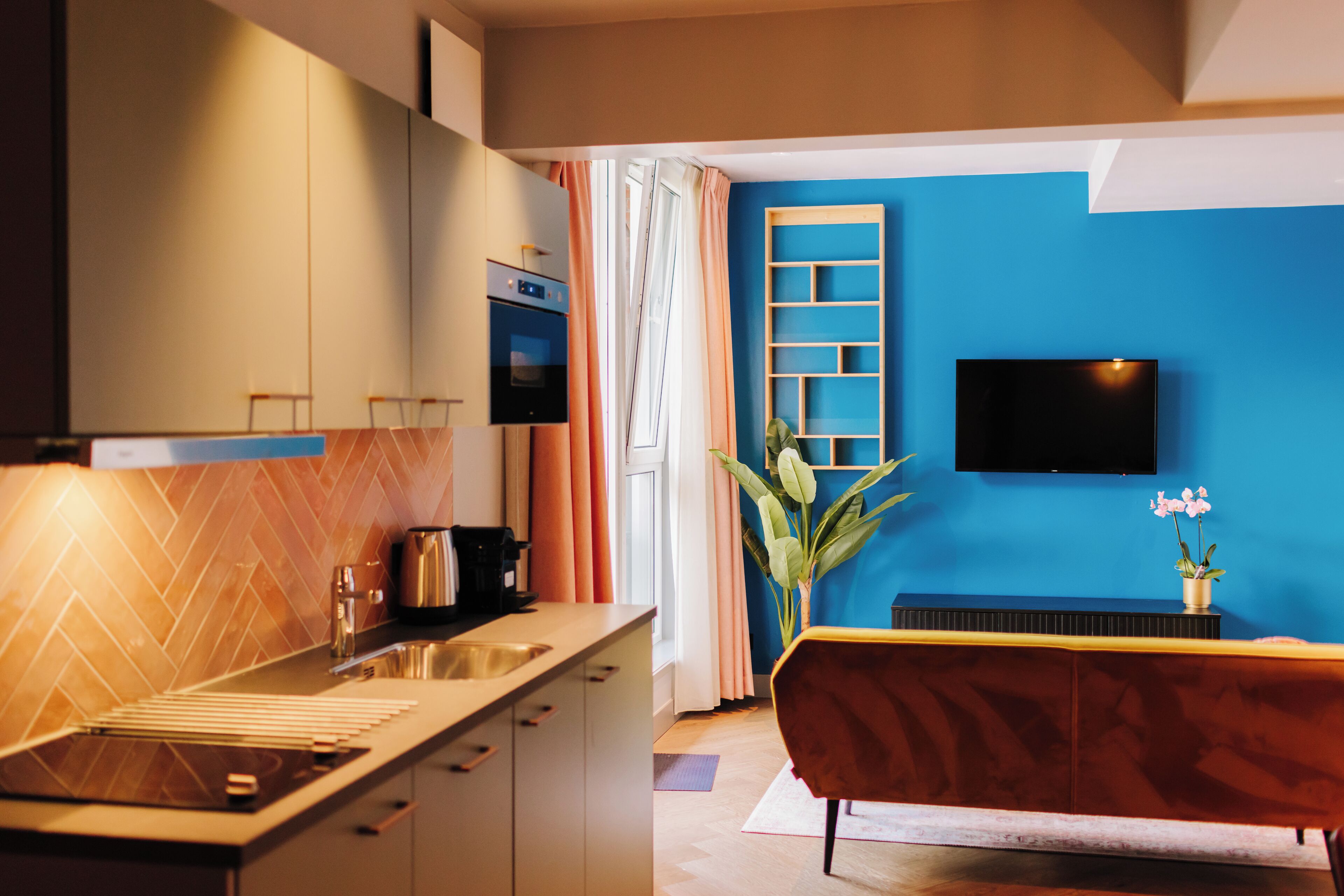 family apartment | private kitchen