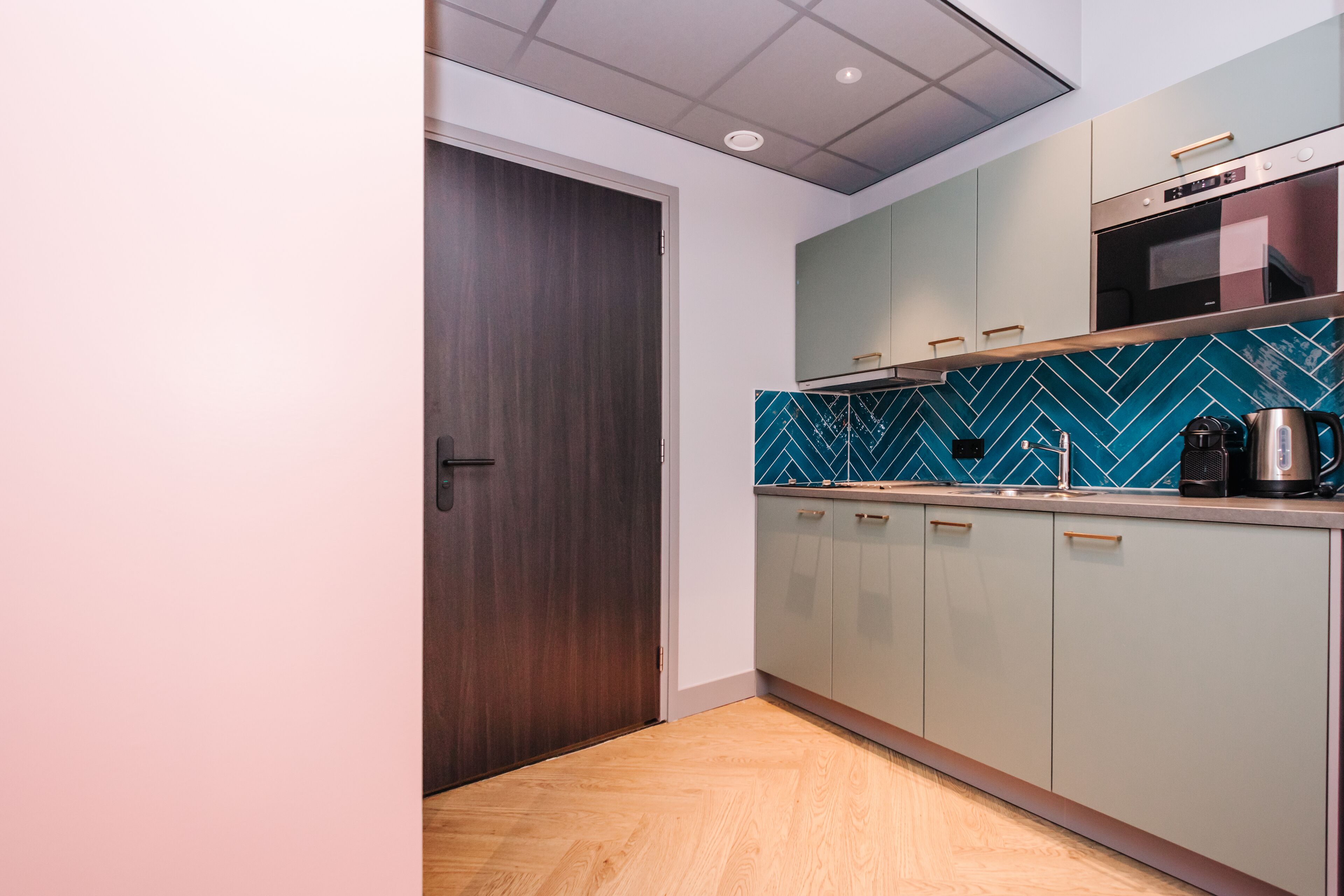 superior apartment | 1 bedroom, desk, free wifi, bed sheets