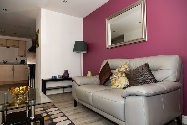 Apartment, Private Bathroom (Two Bedroom) | Lounge