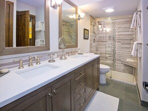 Exterior - Vantage Point Condo 411 (Vail)