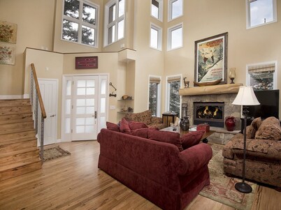 Vermont Road Chalet