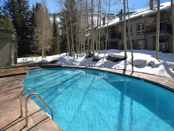 House | Pool