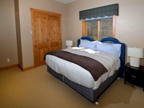 House - Meadow Brook Chalet (Vail)