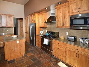 Maison | Cuisine privée | Surface de cuisson, lave-vaisselle