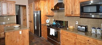 Meadow Brook Chalet