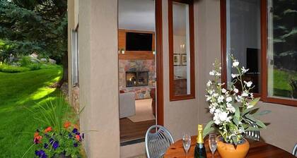 Arrowhead Village Condo - 104 Seasons Lodge