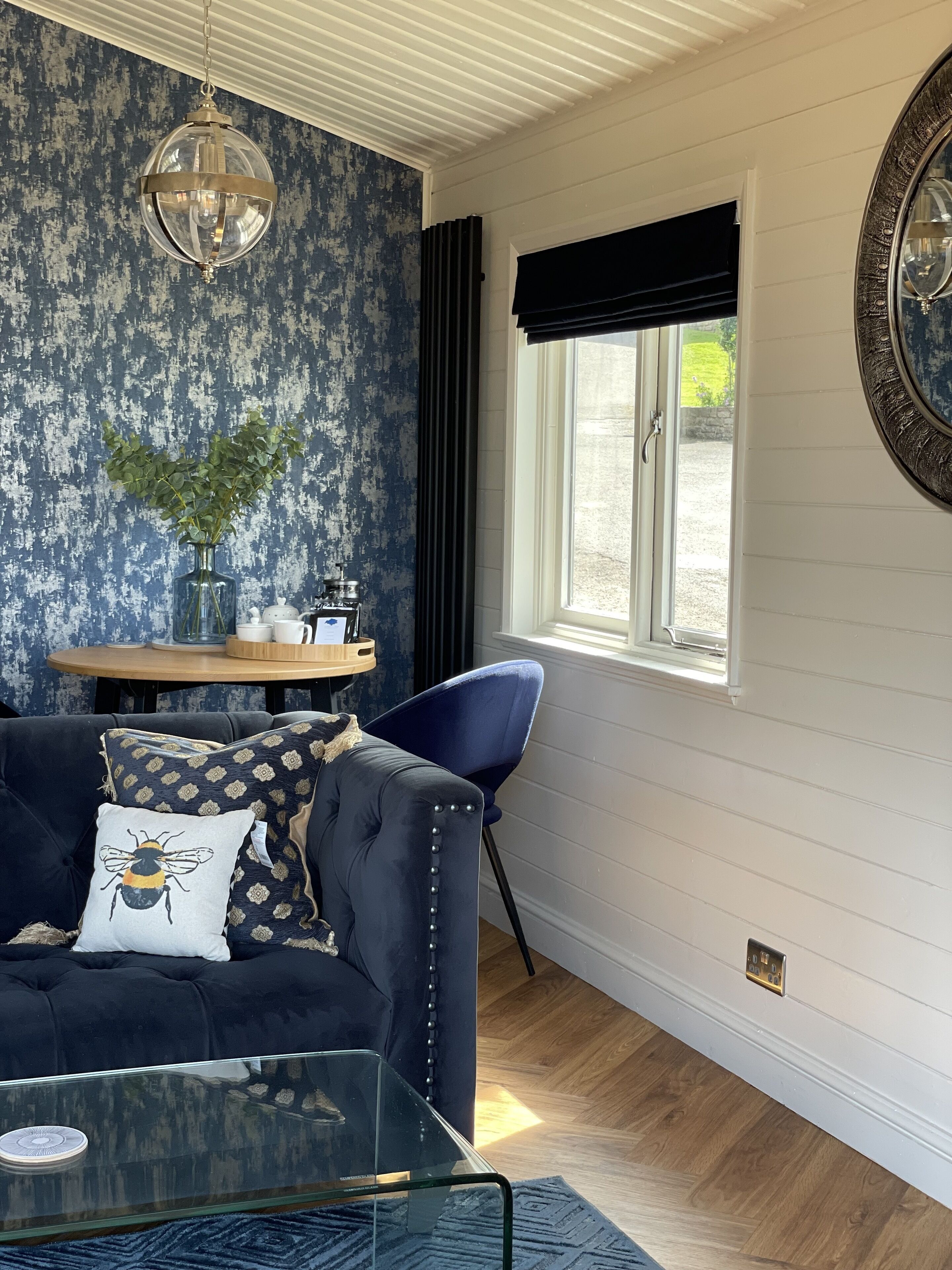 Cottage, 1 King Bed | 1 bedroom, laptop workspace, free WiFi, bed sheets