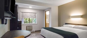 Motel 6 Saanichton, BC - Victoria Airport