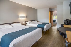 Free WiFi, bed sheets