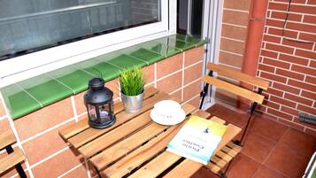 Family Room (2 adults + 2 kids)