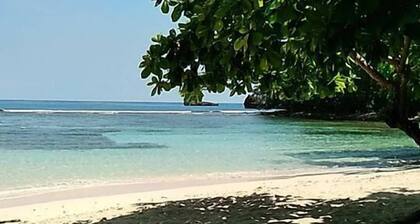 The blue Lagoon Hostel & Private Rooms