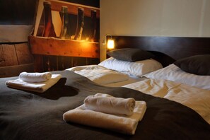 Habitación clásica | Escritorio, insonorización y wifi gratis 