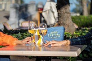 Outdoor dining - Hôtel de l'océan (Biarritz)