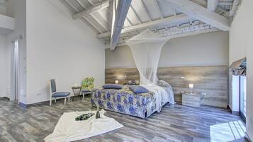 1 habitación, insonorización, wifi gratis y ropa de cama
