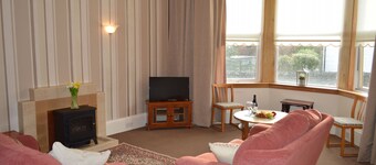 Budsjett leilighet overnatting i Dunoon Soveplass til 5 i 2 soverom