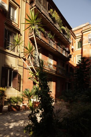 Exterior - Enchanting apartment 2 minutes away from the Vatican Museums (Roma)