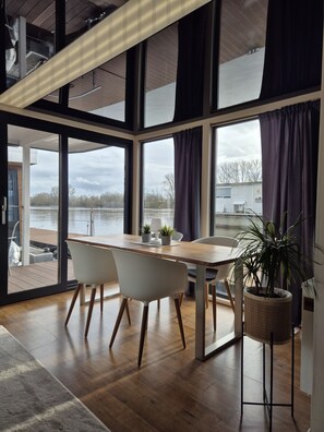 Photo non classée, 4 sur 14, bouton