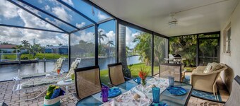 Villa 13 Coastal  decor, Htd saltwater pool, Gulf Access.