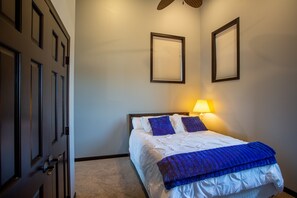 3 Schlafzimmer, Bügeleisen/Bügelbrett, kostenloses WLAN, Bettwäsche