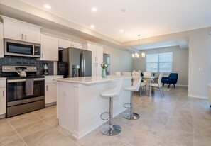 Fridge, microwave, oven, stovetop - (OR206)  Storey Lake Condo 2/2, Free Waterpark (Kissimmee)