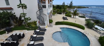 Luxueuse tranquillité sur une plage privée dans un environnement marin protégé 