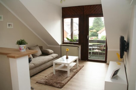 Business Apartment | Living room | TV