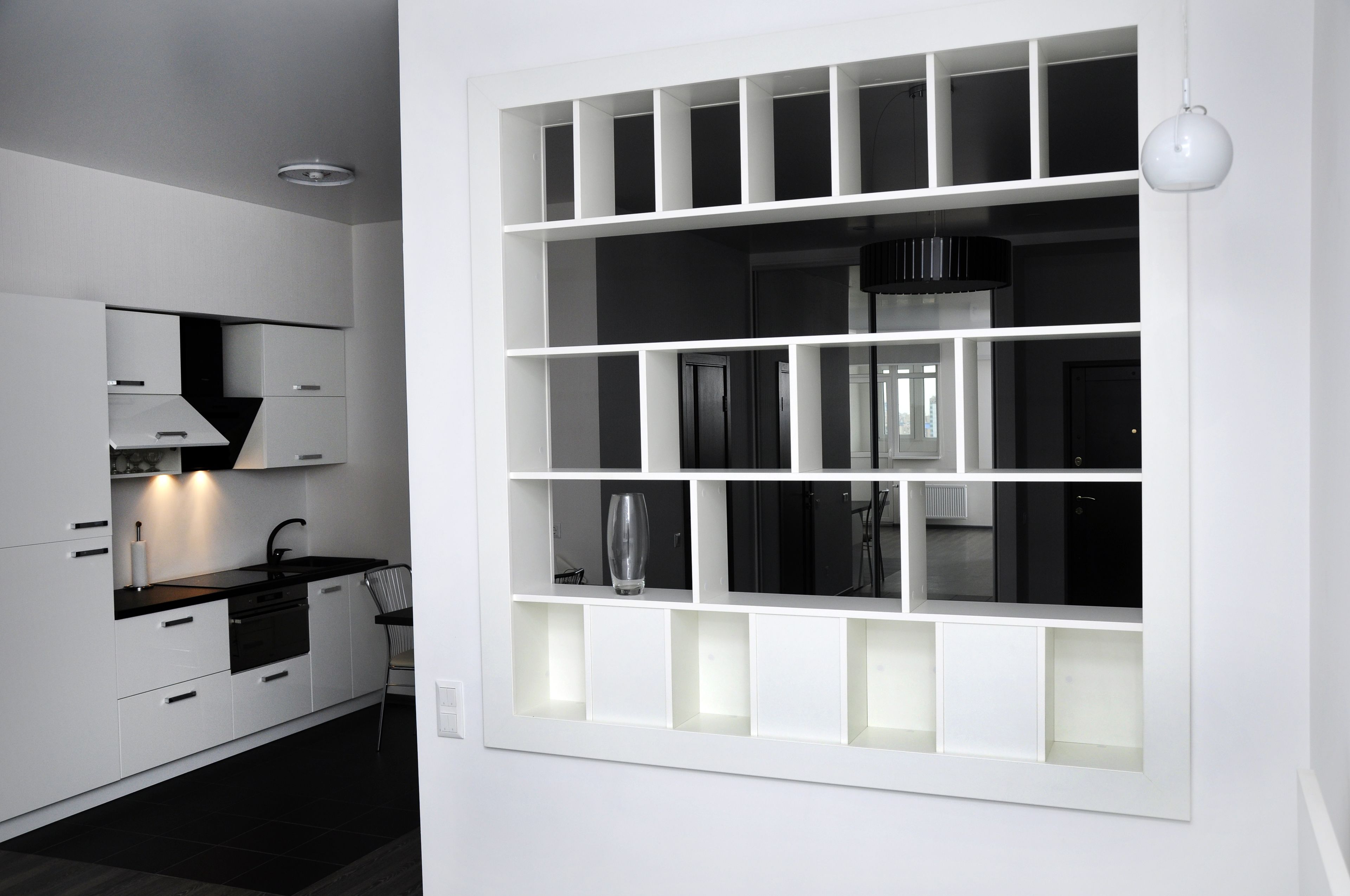 Apartamento Confort, 1 cama de matrimonio con sofá cama, no fumadores (118 Zhylyanska street) | Ropa de cama de alta calidad y sistema de insonorización