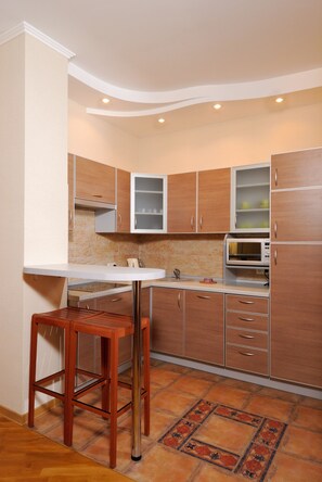 Basic Apartment, 1 Queen Bed with Sofa bed, Non Smoking (121 Saksaganskogo street) | Premium bedding, soundproofing, iron/ironing board, free WiFi - KyivRentApartment (Kyiv)
