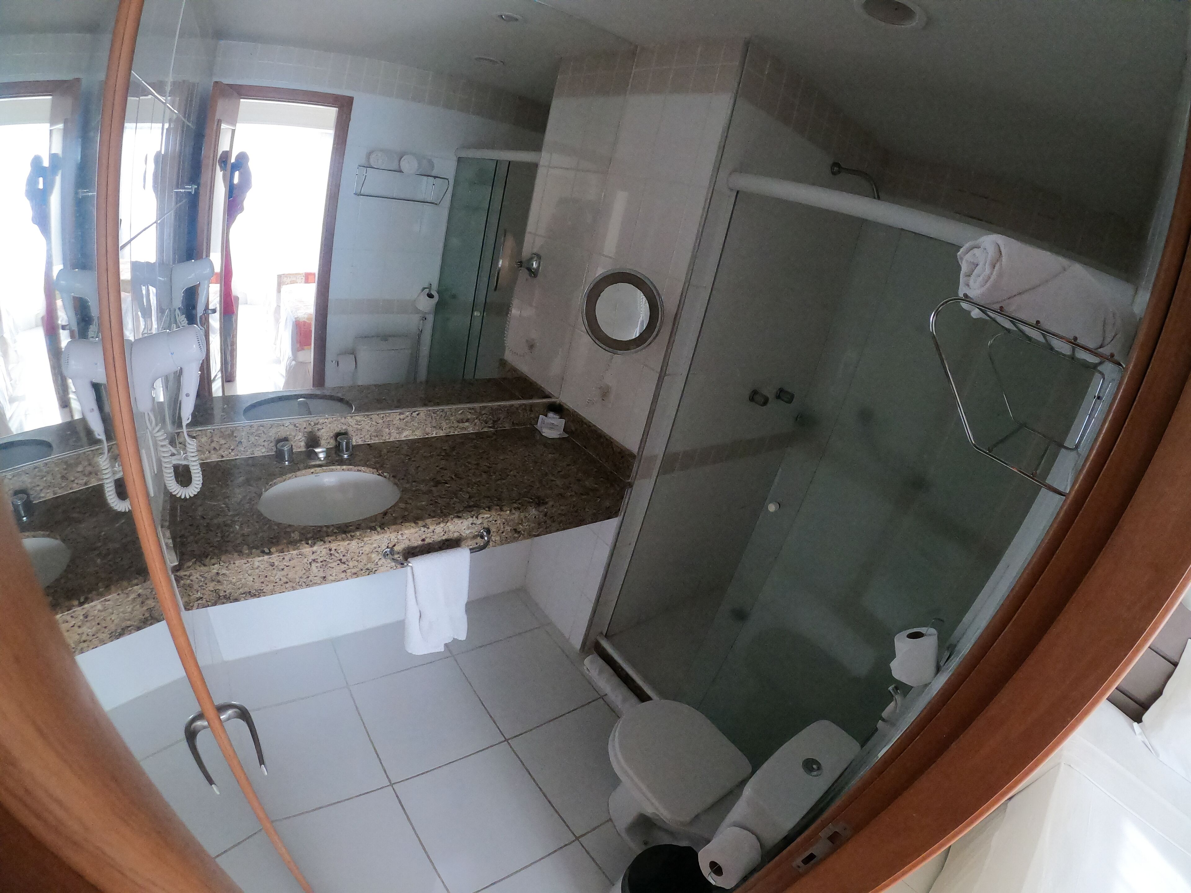 shower, free toiletries, towels