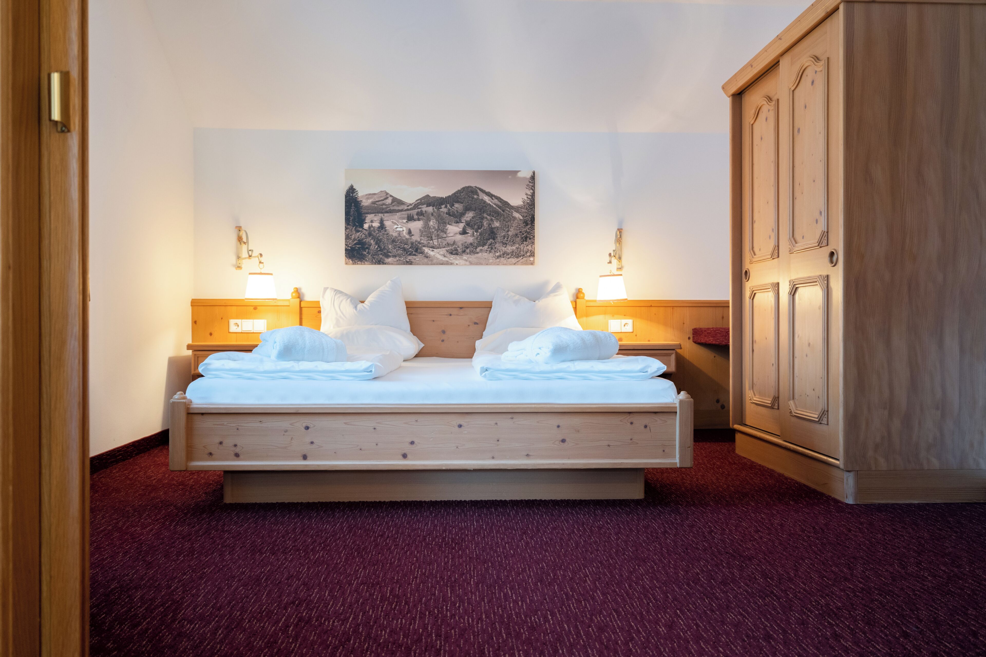 Apartment, Balcony, Mountain View | In-room safe, blackout curtains, free WiFi, bed sheets