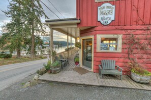 Exterior - Kingfish at West Sound (Eastsound)
