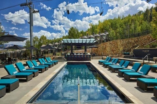 Snowmass Viceroy Studio