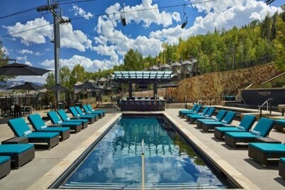 Snowmass Viceroy Studio
