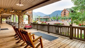 Exterior - 2 Bedroom Colorado Vacation Rental in River Run Village with Pool and Hot Tub Access (Keystone)