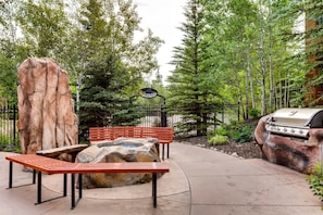 Terrace/patio - 1 Bedroom Springs Condo in River Run Village Just 75 Yards from the River Run Gondola (Keystone)